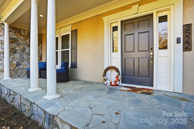 a view of an entrance to house