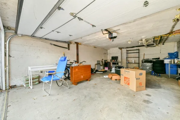 $2,400 | 38 Nathan Road, Unit 4, Waltham, MA 02453