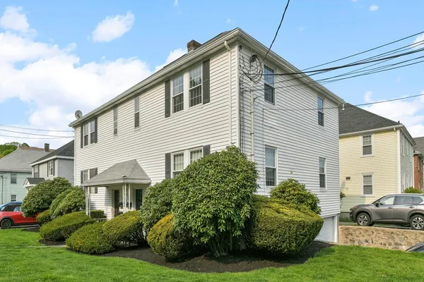 $2,400 | 38 Nathan Road, Unit 4, Waltham, MA 02453