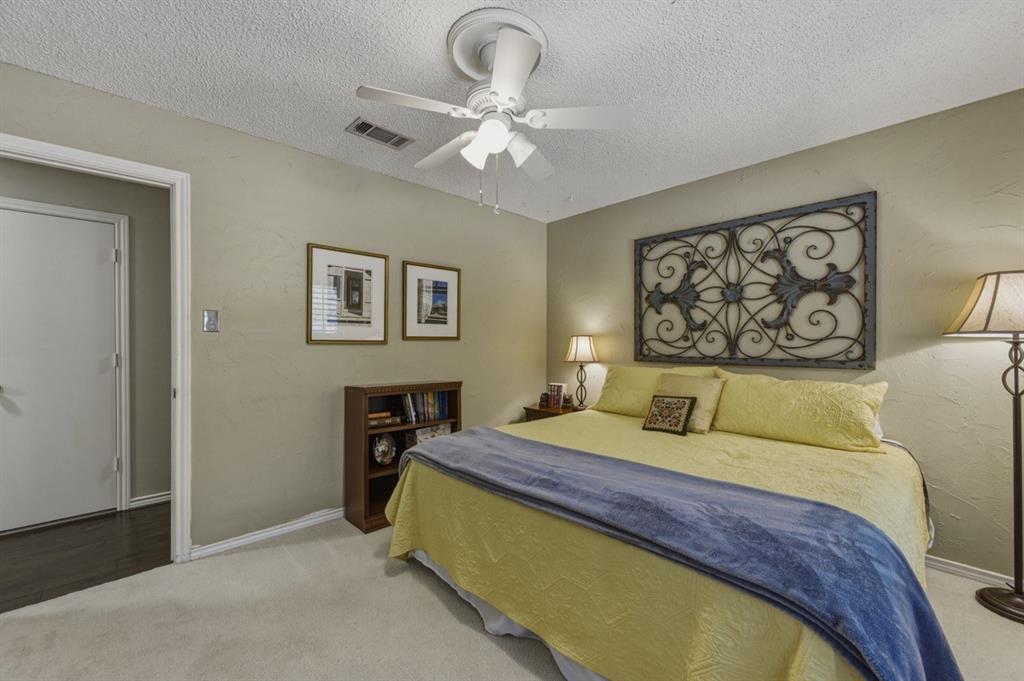 6306 Oakleaf Road Dallas, TX 75248 - Photo 33 of 40