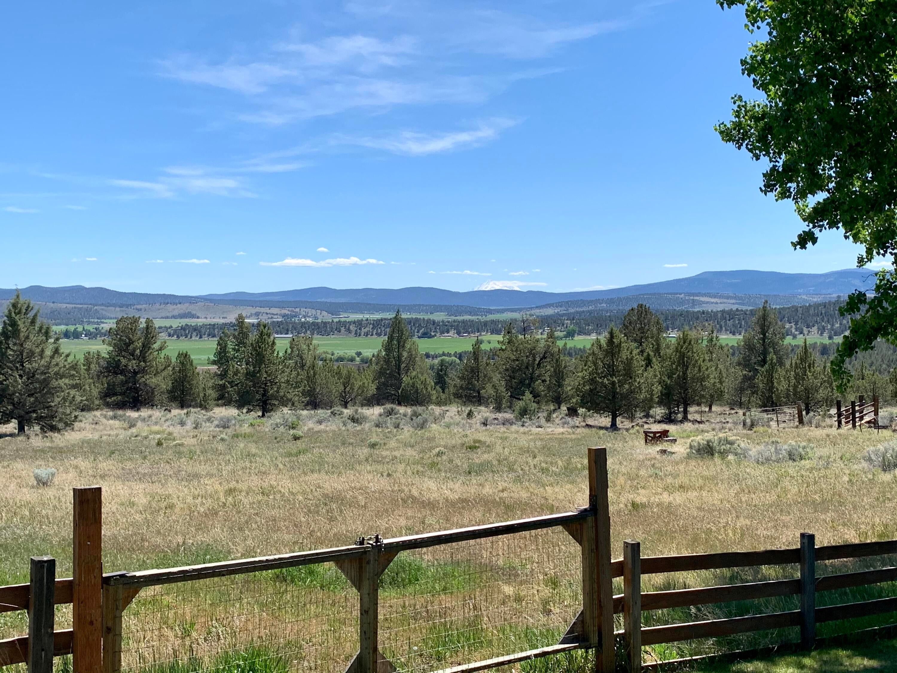 1635 Bly Mountain Cutoff Road Bonanza, OR 97623 - Photo 31 of 45 511900D4-A297-4641-8A51-DA35DFCA80CB