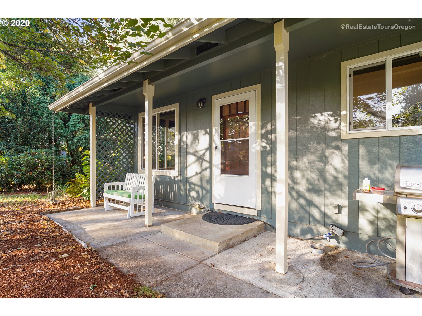 3237 Sunset Drive Hubbard, OR 97032 - Photo 4 of 32