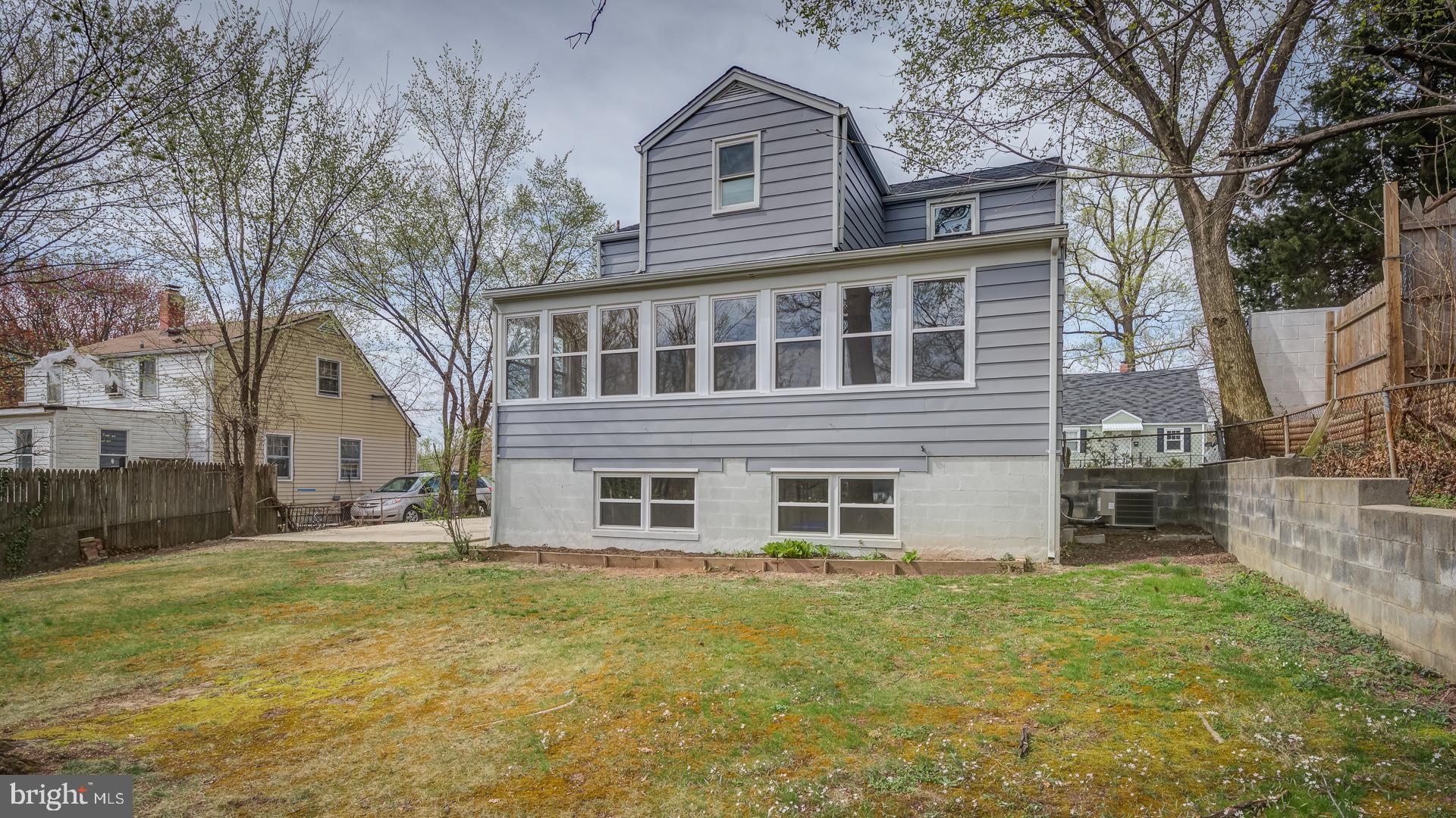 2808 Urbana Drive Silver Spring, MD 20906 - Photo 4 of 39