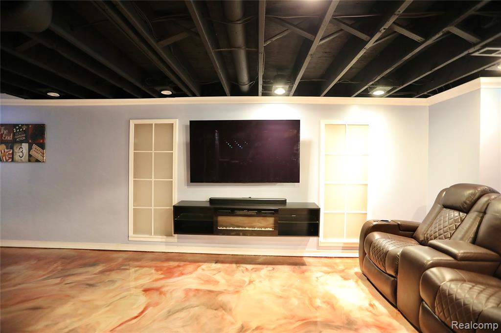 45587 Hanford Road Canton, MI 48187 - Photo 65 of 68 Gallery Image 65