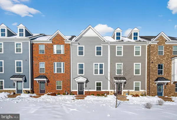 a front view of a residential houses