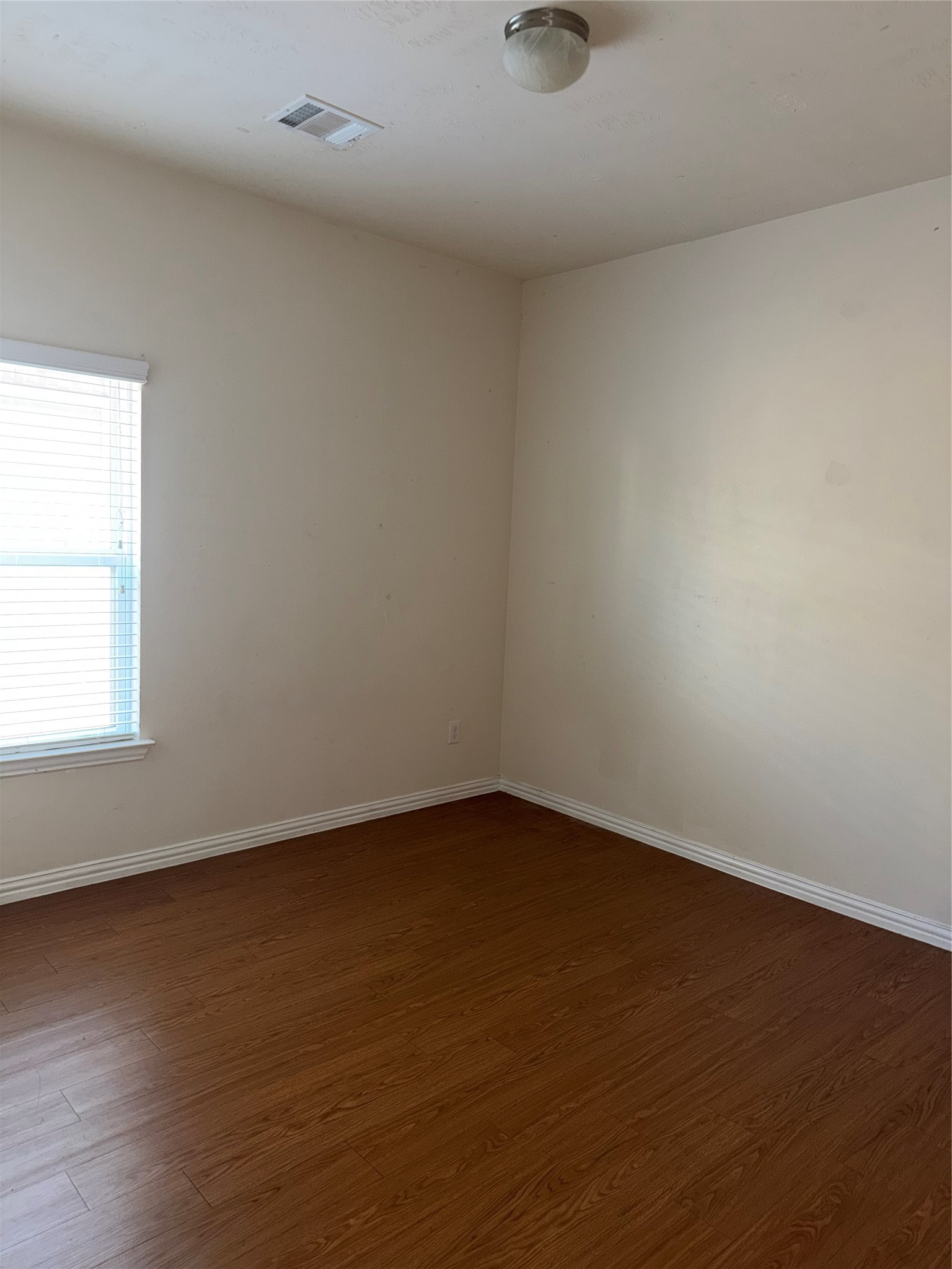 7534 Abbey Point Lane Houston, TX 77049 - Photo 6 of 13