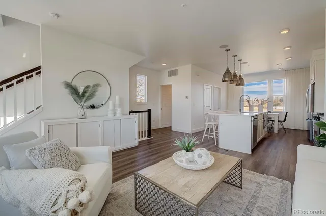 $517,900 | 2728 West 68th Avenue, Denver, CO 80221