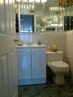 5701 North Sheridan Road, Unit 24J Chicago, IL 60660 - Photo 10 of 14