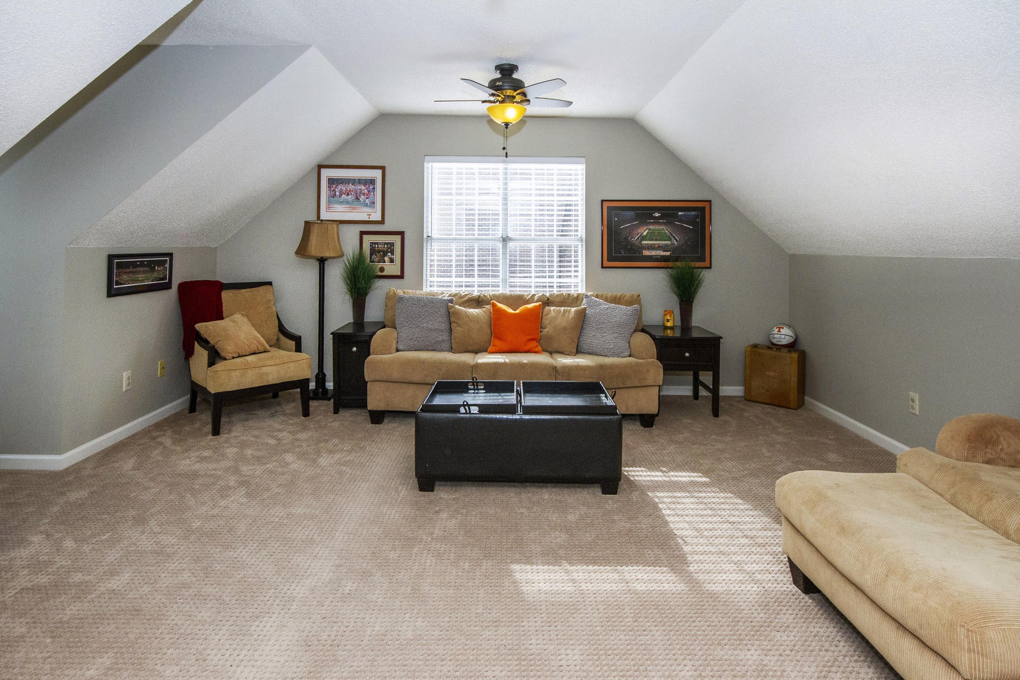 229 Long Bow Road Knoxville, TN 37934 - Photo 31 of 38 a living room with furniture and a flat screen tv