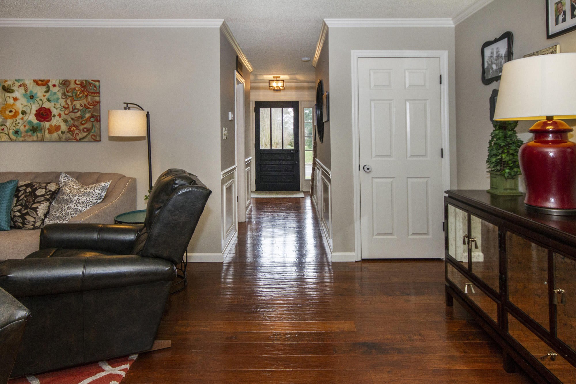 229 Long Bow Road Knoxville, TN 37934 - Photo 10 of 38 a view of a livingroom with furniture and hardwood floor