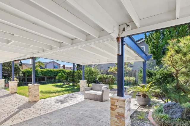$1,590,000 | 4404 Vivaracho Court, San Diego, CA 92124