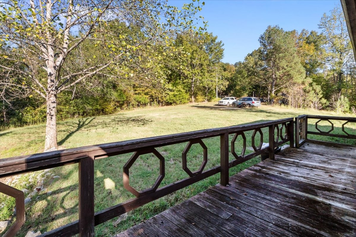 3316 Toms Creek Road Linden, TN 37096 - Photo 36 of 44 a view of a street with wooden fence