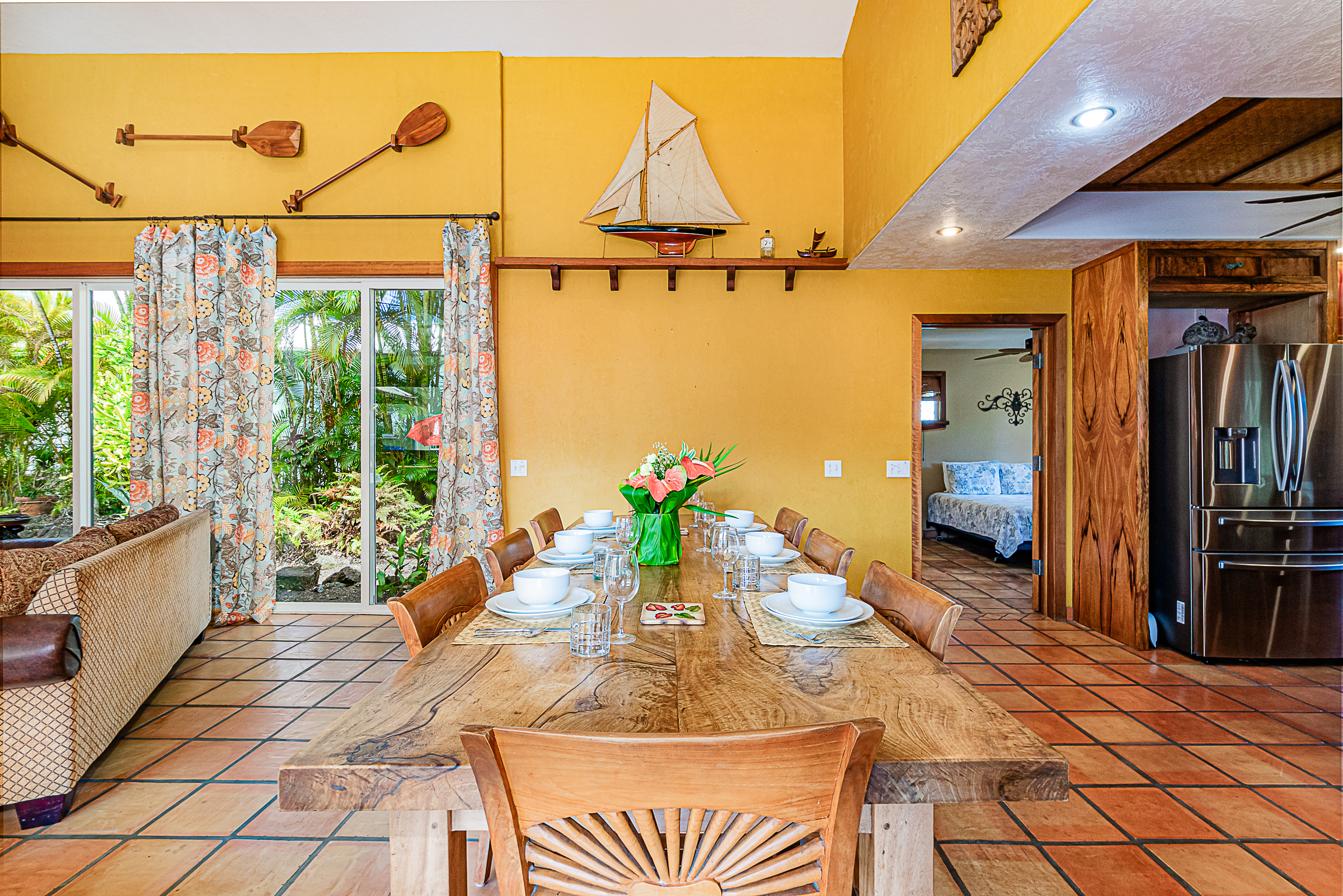 15-869 Lemiwai Road Keaau, HI 96749 - Photo 18 of 30 a view of a living room and a balcony