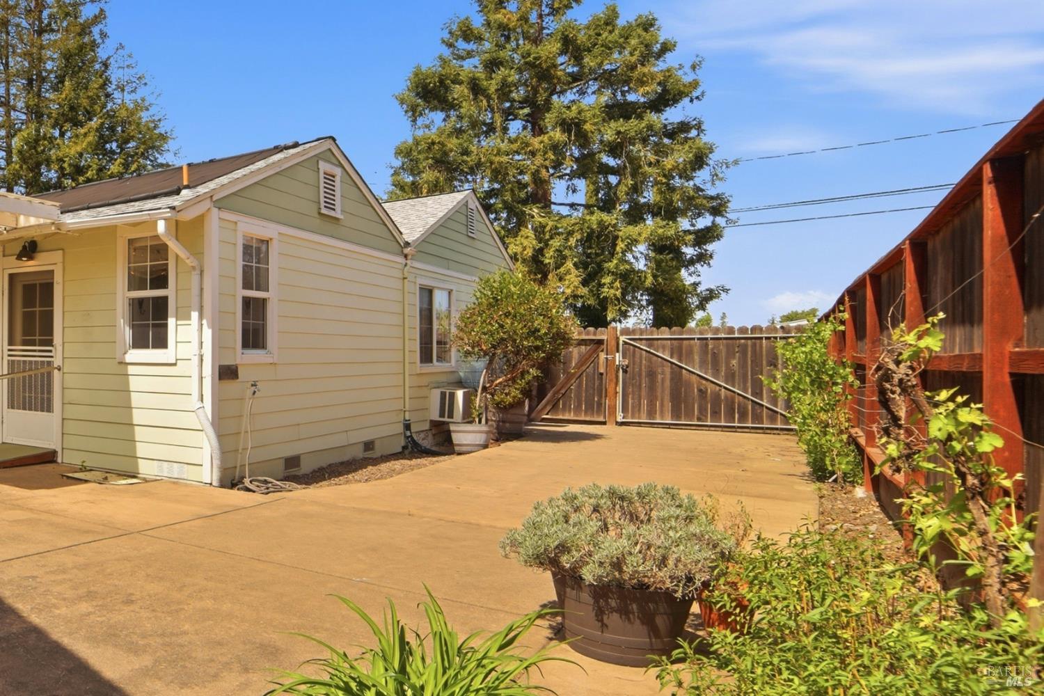 1856 Terry Road Santa Rosa, CA 95403 - Photo 32 of 46