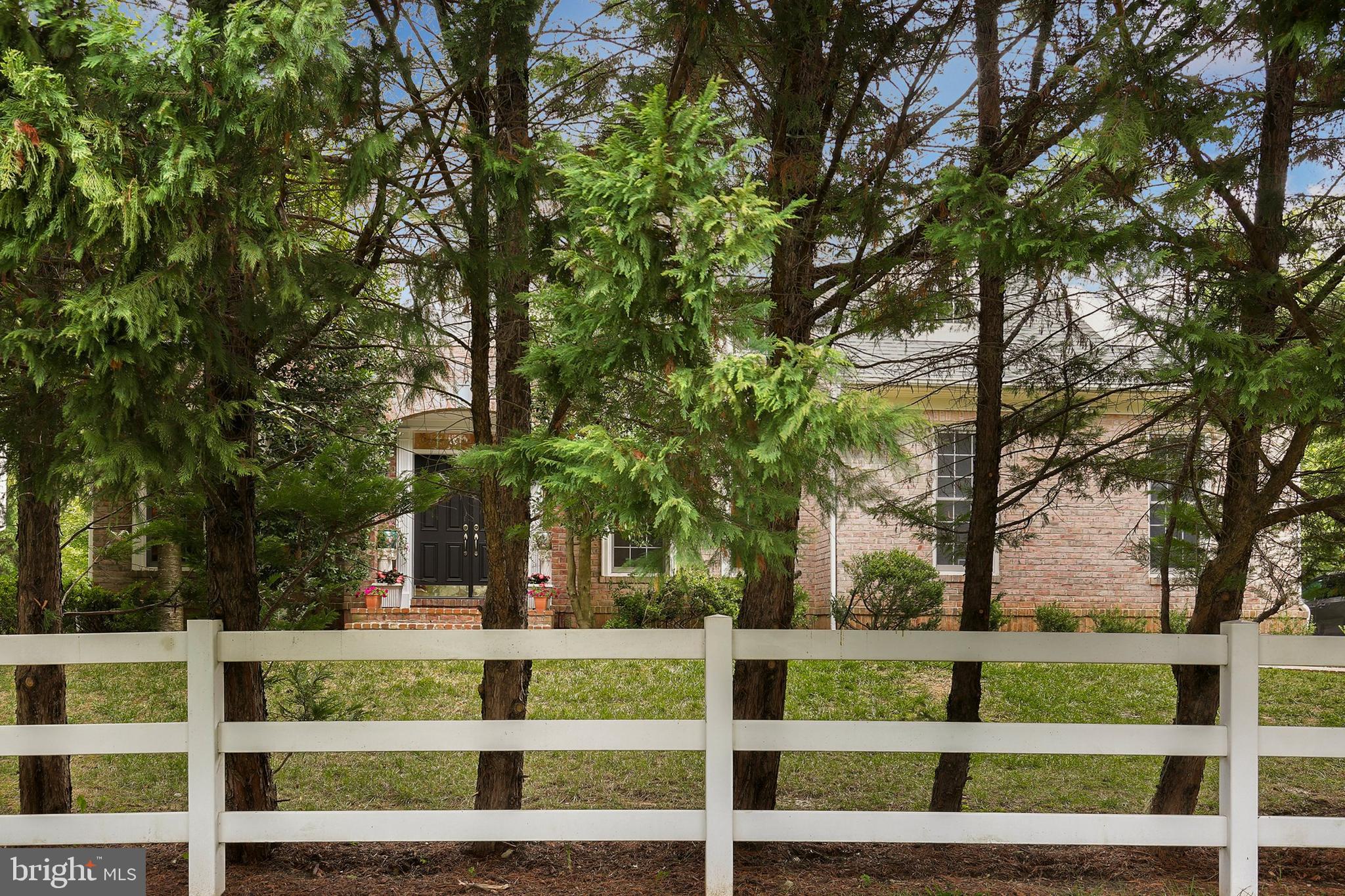 12204 Falls Road Potomac, MD 20854 - Photo 2 of 40 Gallery Image 2