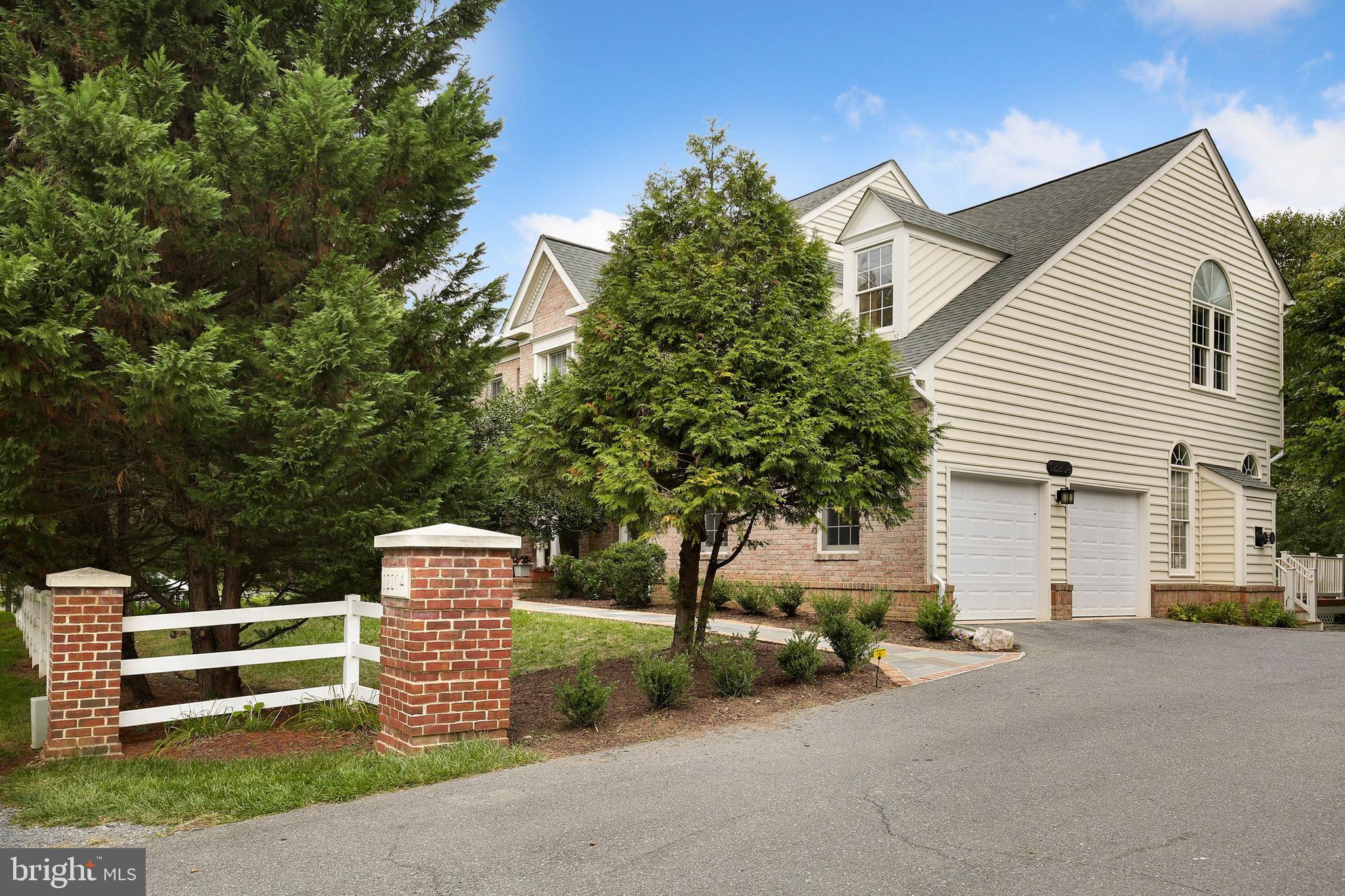 12204 Falls Road Potomac, MD 20854 - Photo 3 of 40 Gallery Image 3