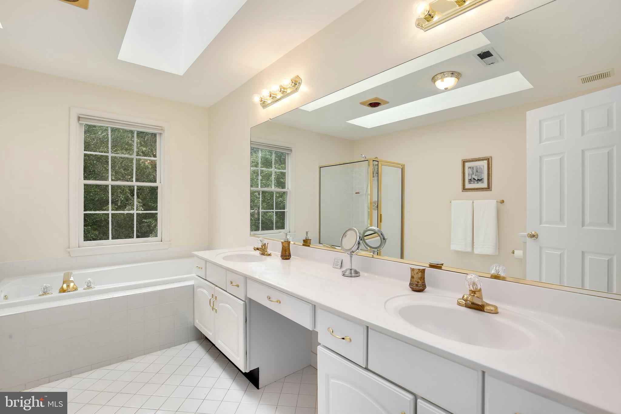 12204 Falls Road Potomac, MD 20854 - Photo 23 of 40 Gallery Image 23