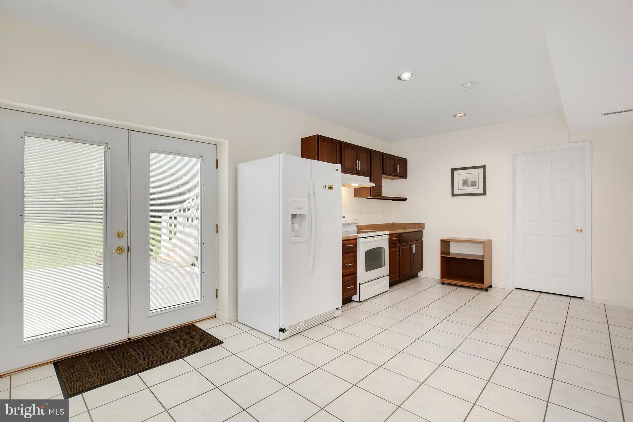 12204 Falls Road Potomac, MD 20854 - Photo 36 of 40 Gallery Image 36