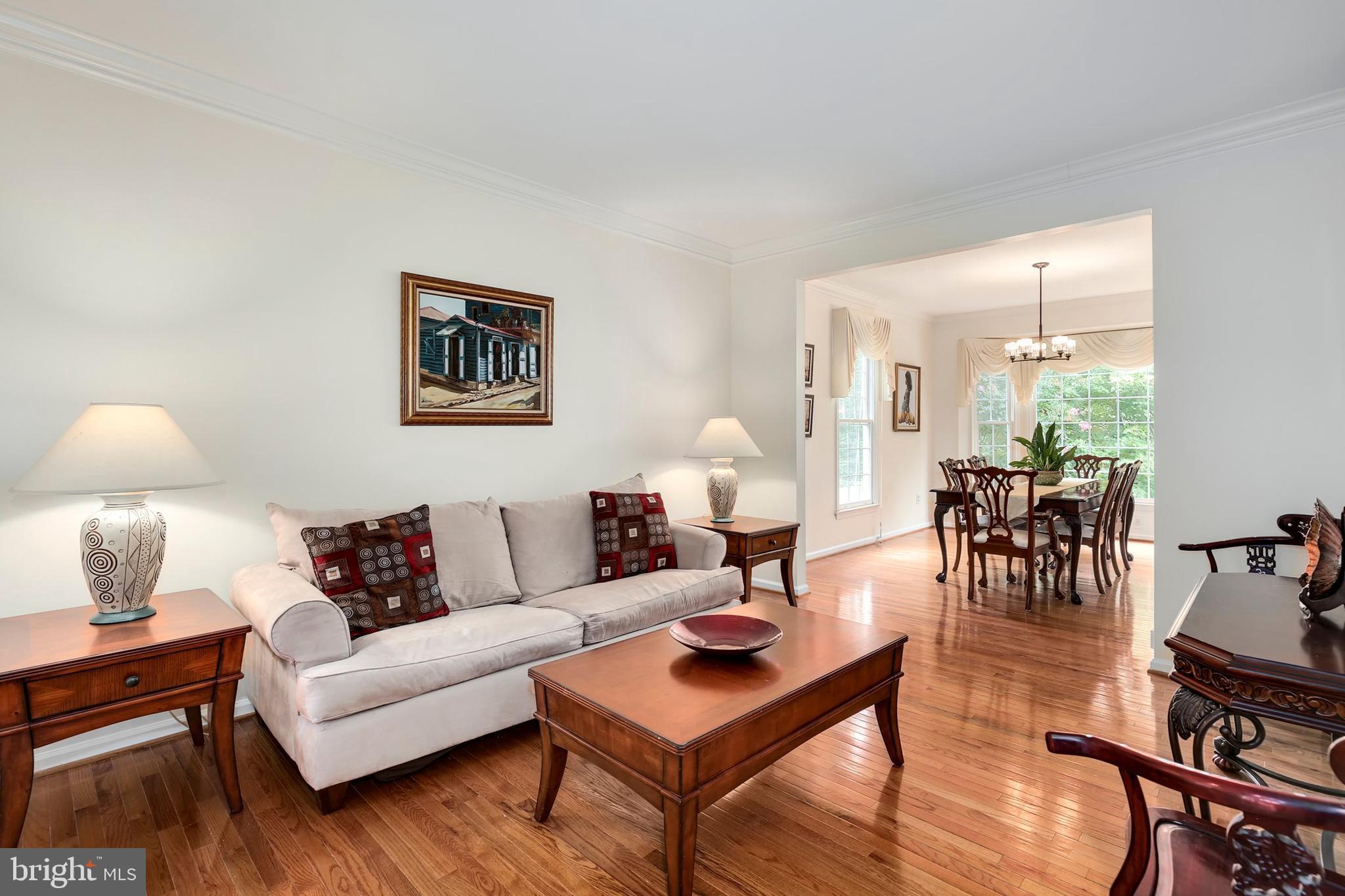 12204 Falls Road Potomac, MD 20854 - Photo 7 of 40 Gallery Image 7