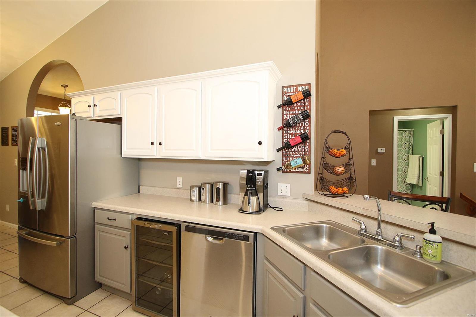 320 Eiler Road Belleville, IL 62223 - Photo 14 of 39 Gallery Image 14