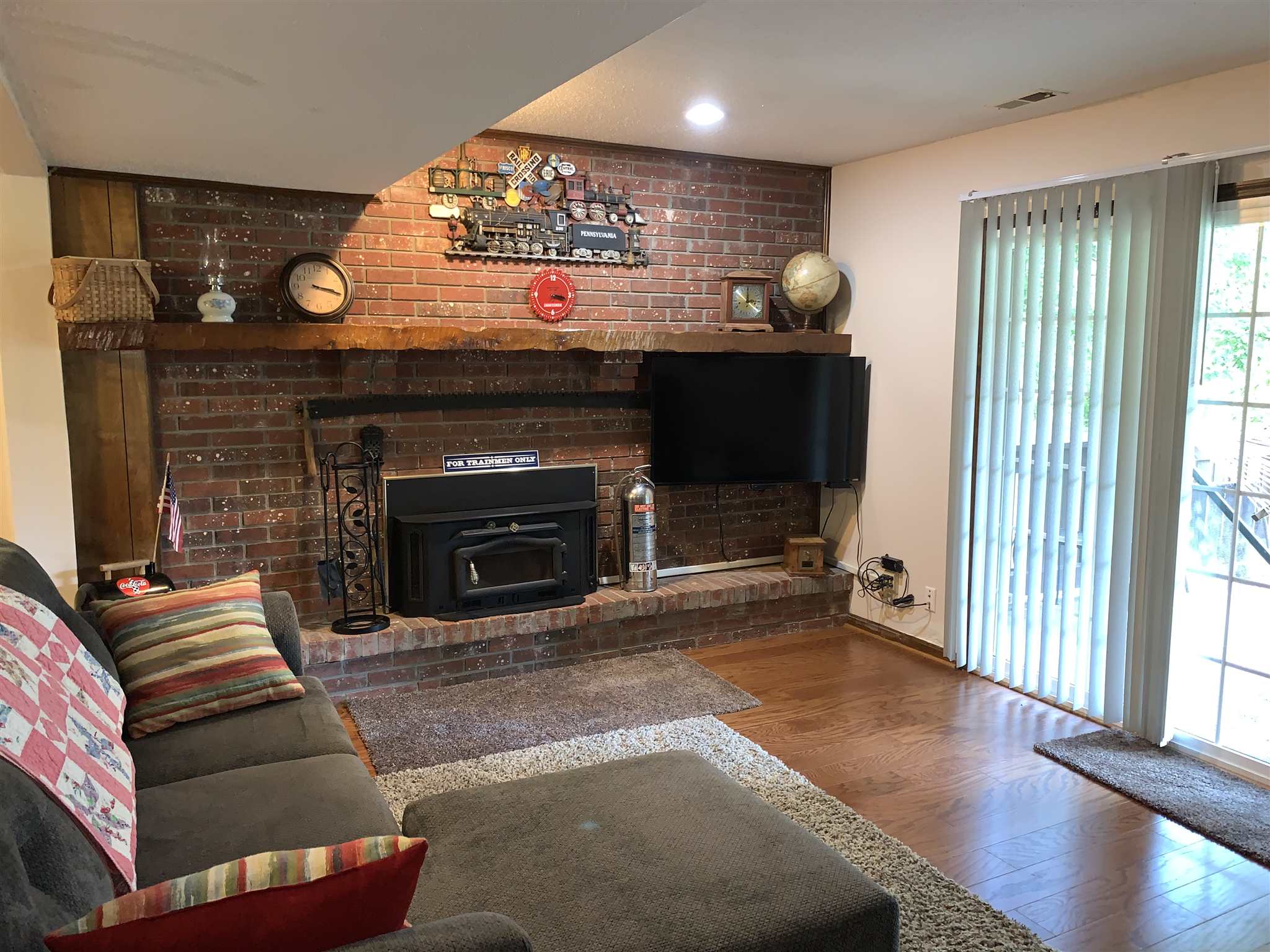 8711 Sharon Road Newburgh, IN 47630 - Photo 14 of 34