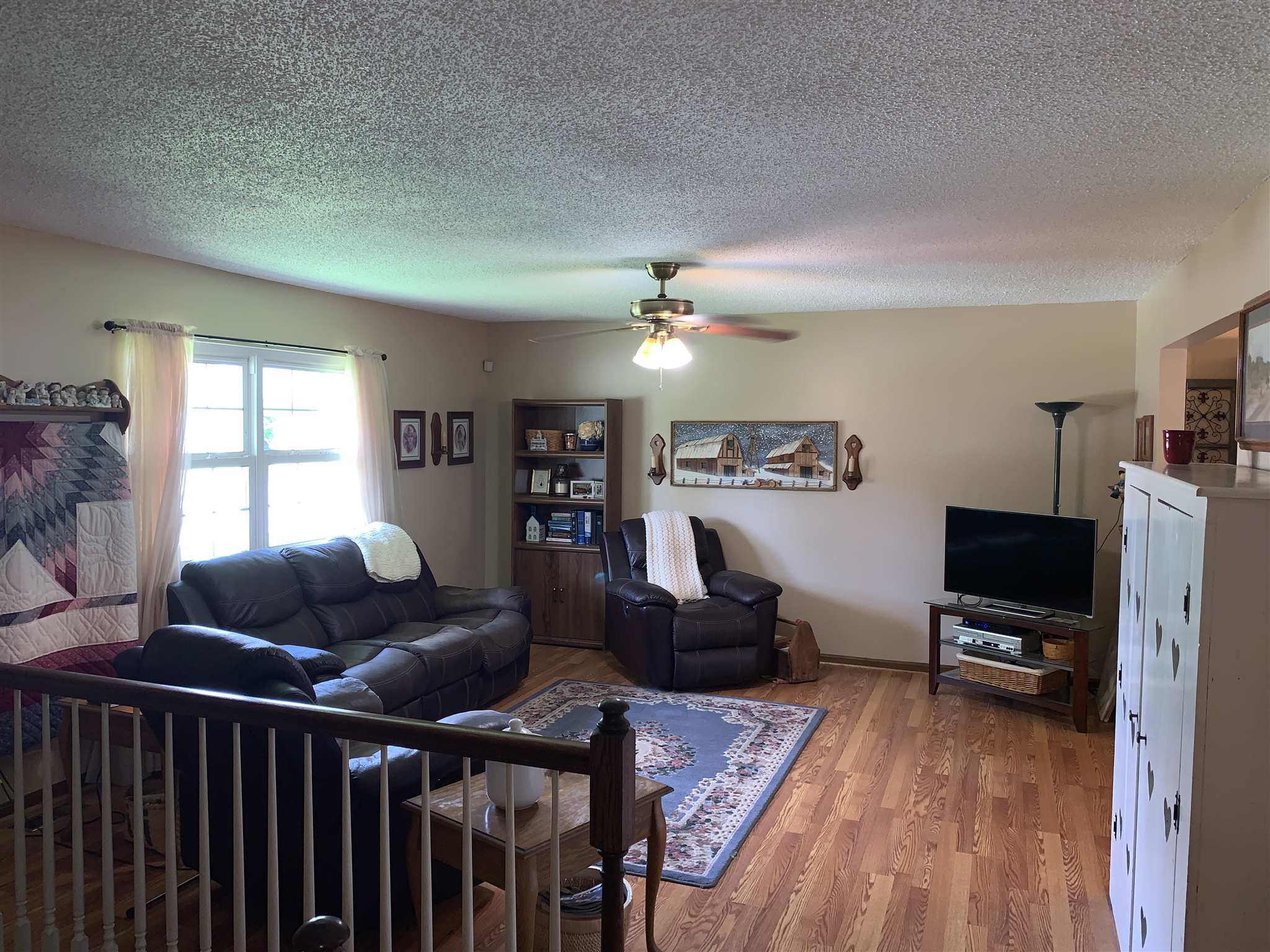 8711 Sharon Road Newburgh, IN 47630 - Photo 3 of 34