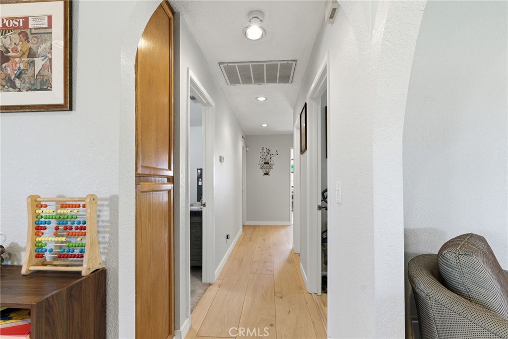 7868 Arrowhead Lake Road Hesperia, CA 92345 - Photo 20 of 45