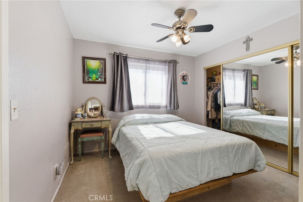 7868 Arrowhead Lake Road Hesperia, CA 92345 - Photo 31 of 45