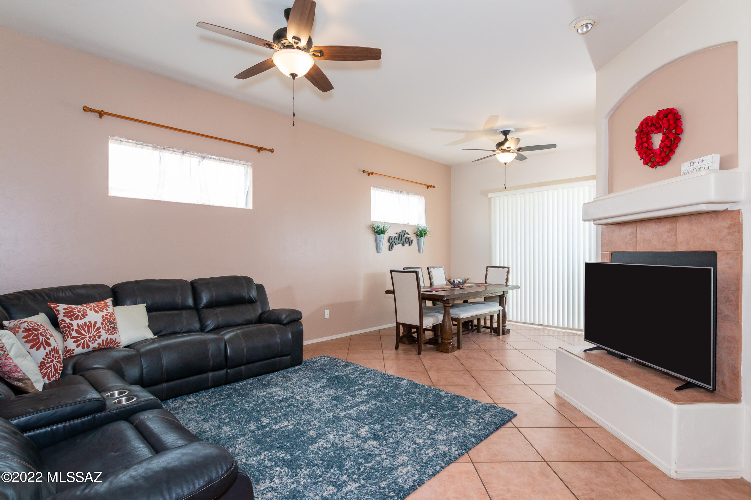 7496 West Sweet River Road Tucson, AZ 85743 - Photo 11 of 33
