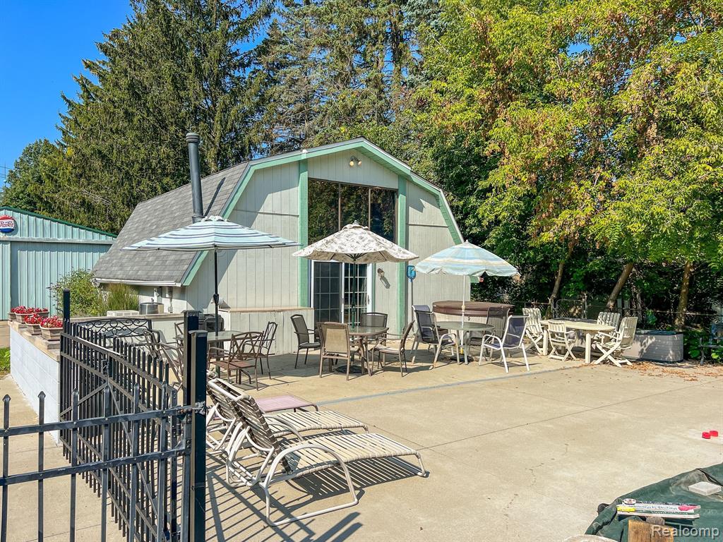 4209 Rural Street Waterford, MI 48329 - Photo 19 of 32 Gallery Image 19
