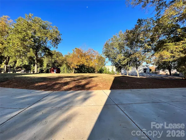 $1,725 | 574 North Broad Street, Unit A, Mooresville, NC 28115