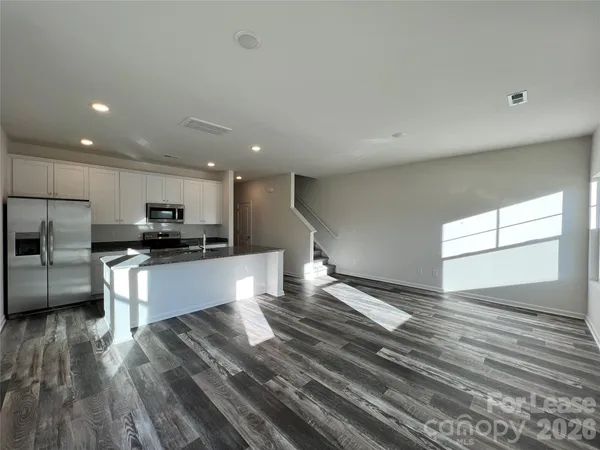 $1,725 | 574 North Broad Street, Unit A, Mooresville, NC 28115