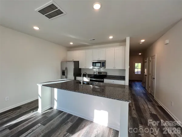 $1,725 | 574 North Broad Street, Unit A, Mooresville, NC 28115