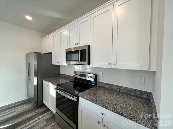 $1,725 | 574 North Broad Street, Unit A, Mooresville, NC 28115