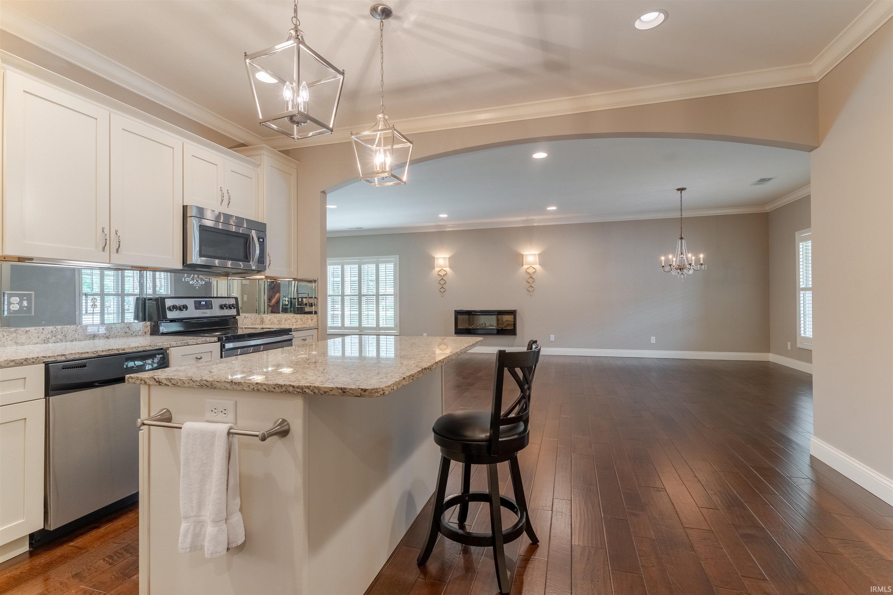 4827 Paddock Drive Evansville, IN 47715 - Photo 15 of 32