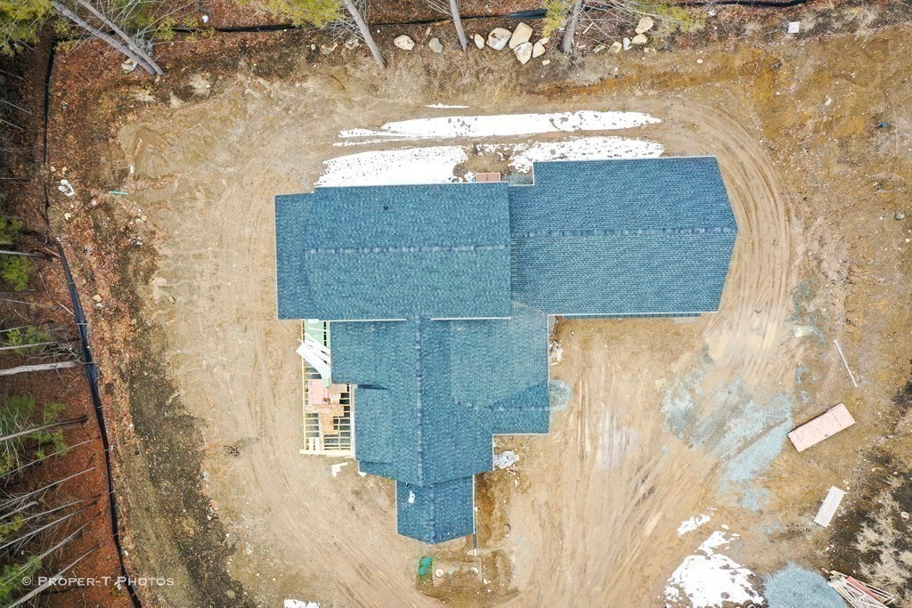 101 Glendale Road Hampden, MA 01036 - Photo 4 of 39 a bathroom with a sink and a mirror