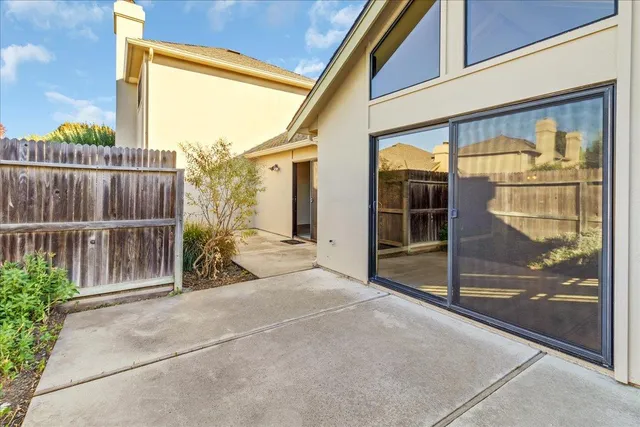 $695,000 | 118 Nissen Road, Unit 1, Salinas, CA 93901