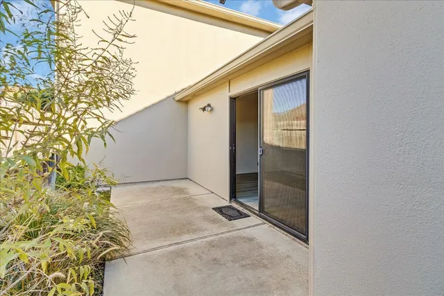 $695,000 | 118 Nissen Road, Unit 1, Salinas, CA 93901