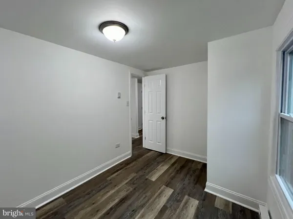 $950 | 20 Laurel Hill Lane, Berkeley Springs, WV 25411