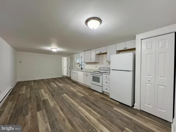 $950 | 20 Laurel Hill Lane, Berkeley Springs, WV 25411