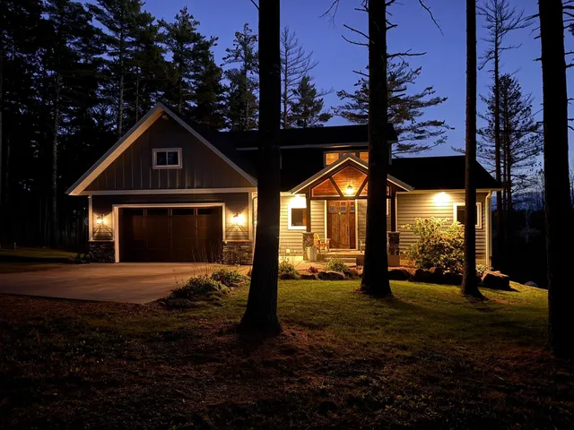 $899,000 | 1774 Highway 2 Two Harbors, Two Harbors, MN 55616