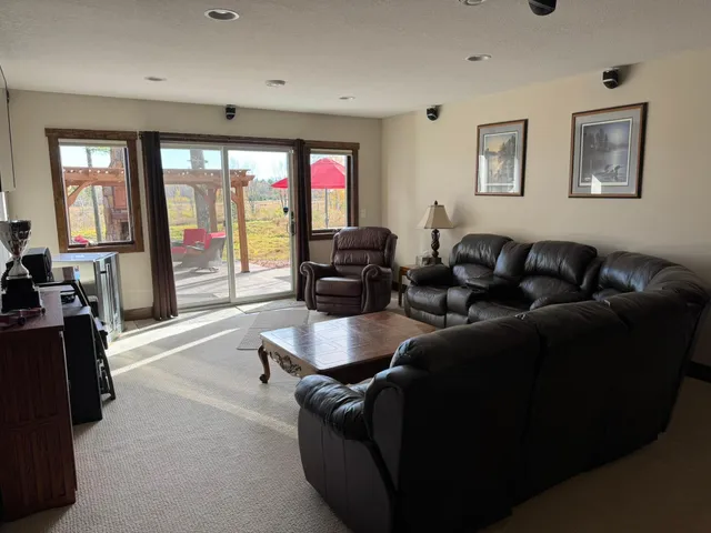 $899,000 | 1774 Highway 2 Two Harbors, Two Harbors, MN 55616