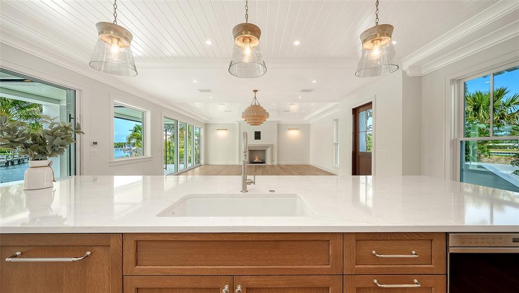 711 Old Compass Road Longboat Key, FL 34228 - Photo 30 of 59 Gallery Image 30