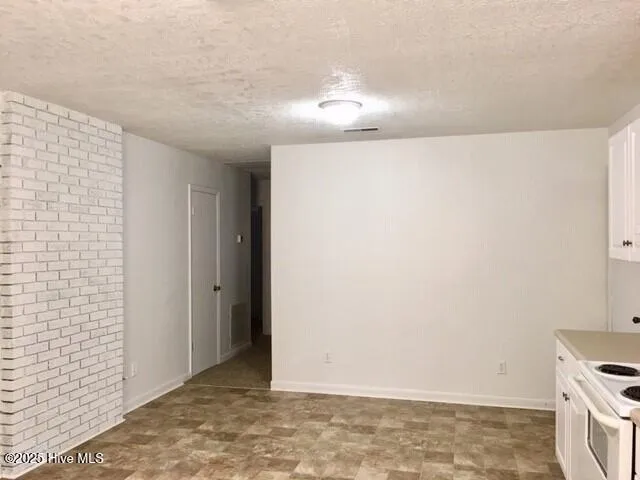 $1,575 | 5965 Carolina Beach Road, Wilmington, NC 28409