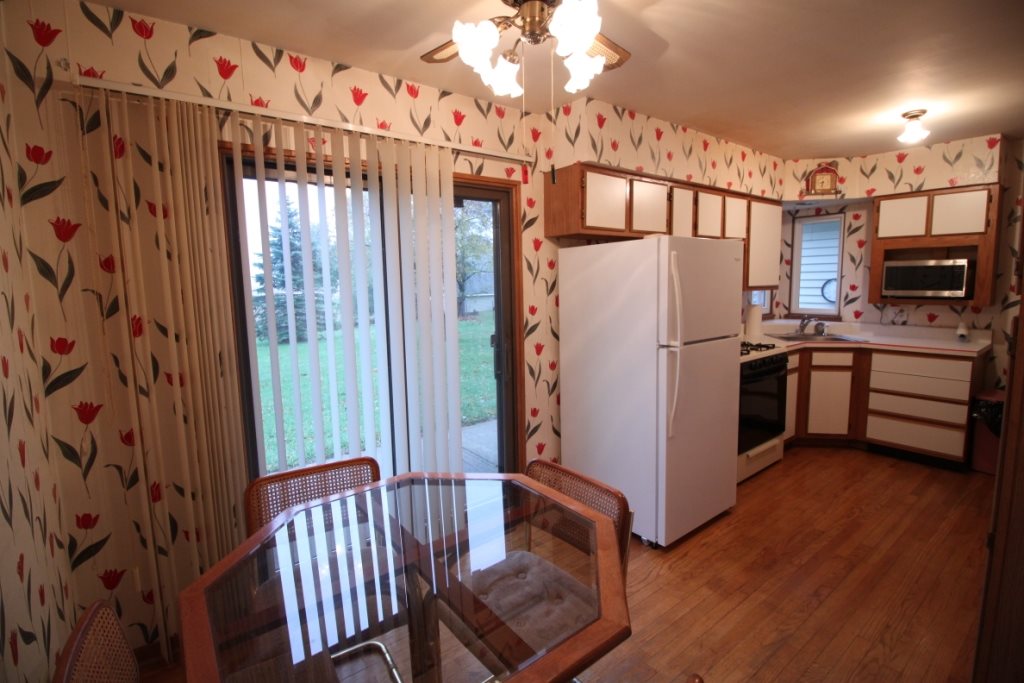 13142 Wolf Road Geneseo, IL 61254 - Photo 5 of 15 Gallery Image 5