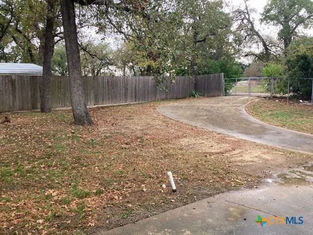 a view of a outdoor space