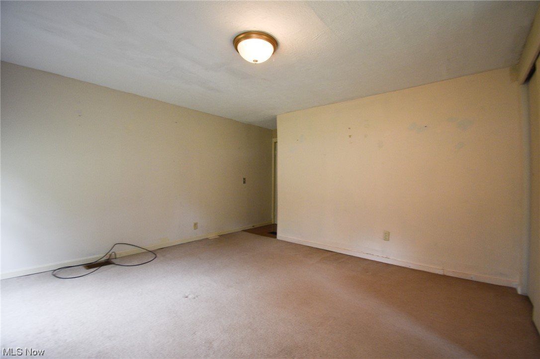 1266 Salt Springs Road Mineral Ridge, OH 44440 - Photo 17 of 20 Gallery Image 17