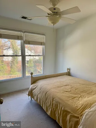 $3,950 | 6800 Lumsden Street, McLean, VA 22101