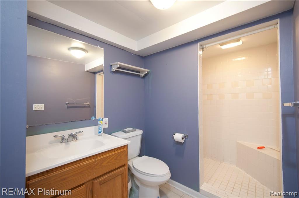 1667 Dancer Drive Rochester Hills, MI 48307 - Photo 19 of 25 Gallery Image 19