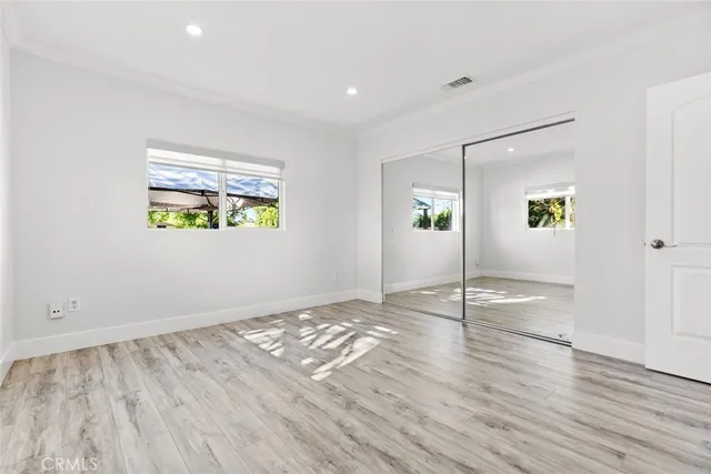 $5,000 | 7911 Fulton Avenue, North Hollywood, CA 91605